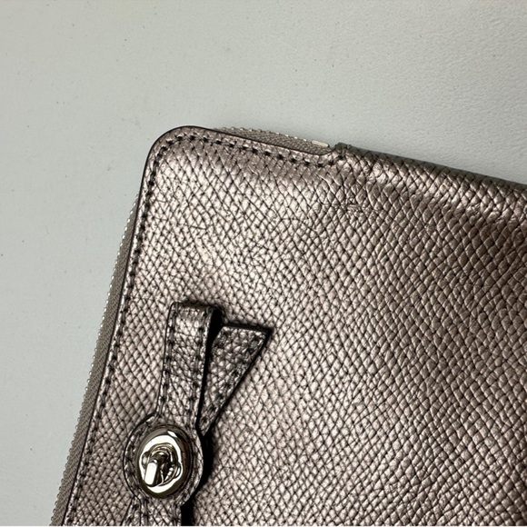 Coach leather wristlet - Picture 13 of 14